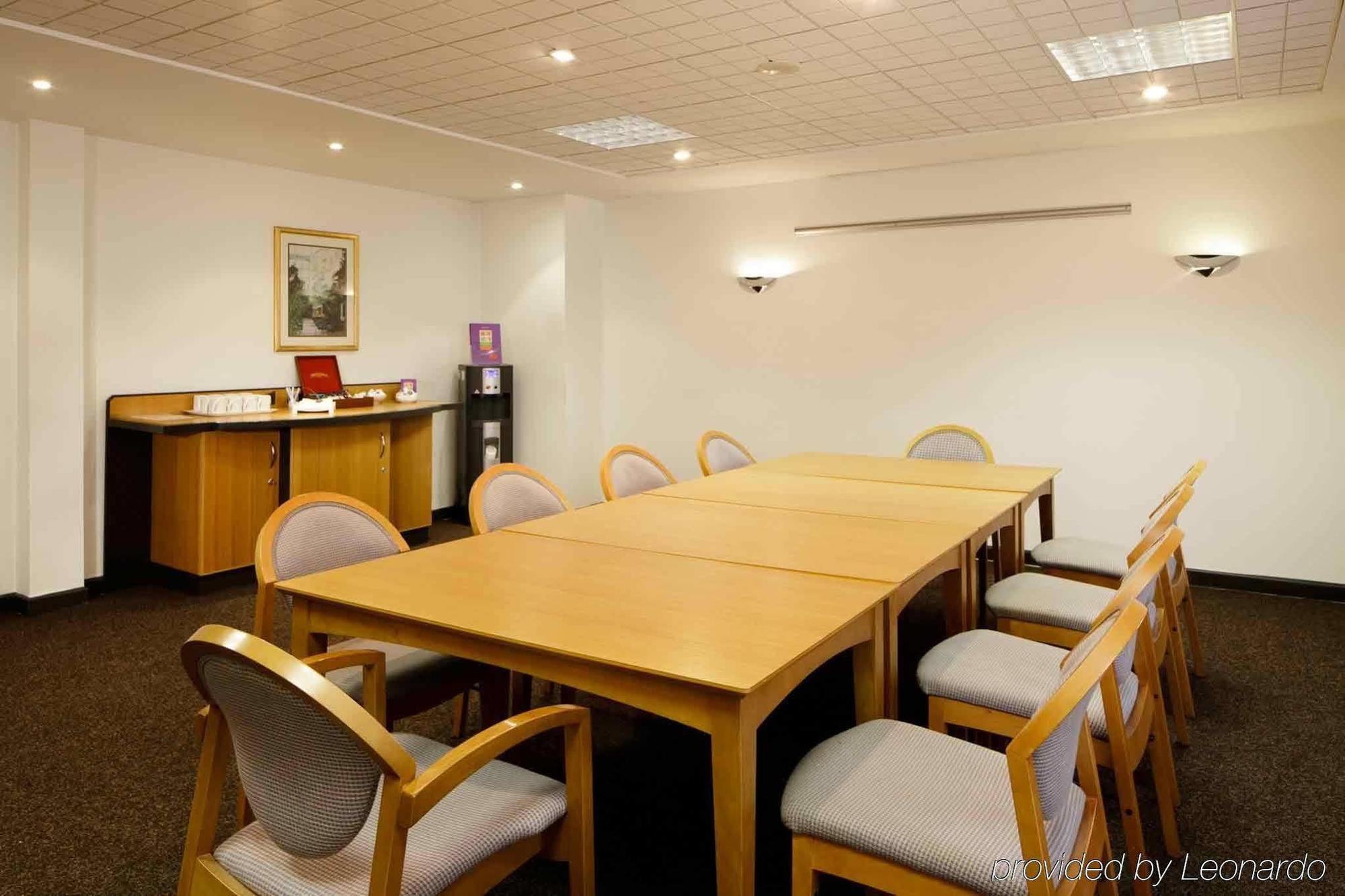 Ibis Lincoln Hotel North Hykeham Eksteriør billede