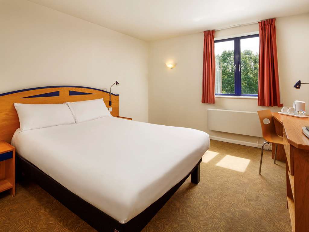 Ibis Lincoln Hotel North Hykeham Værelse billede